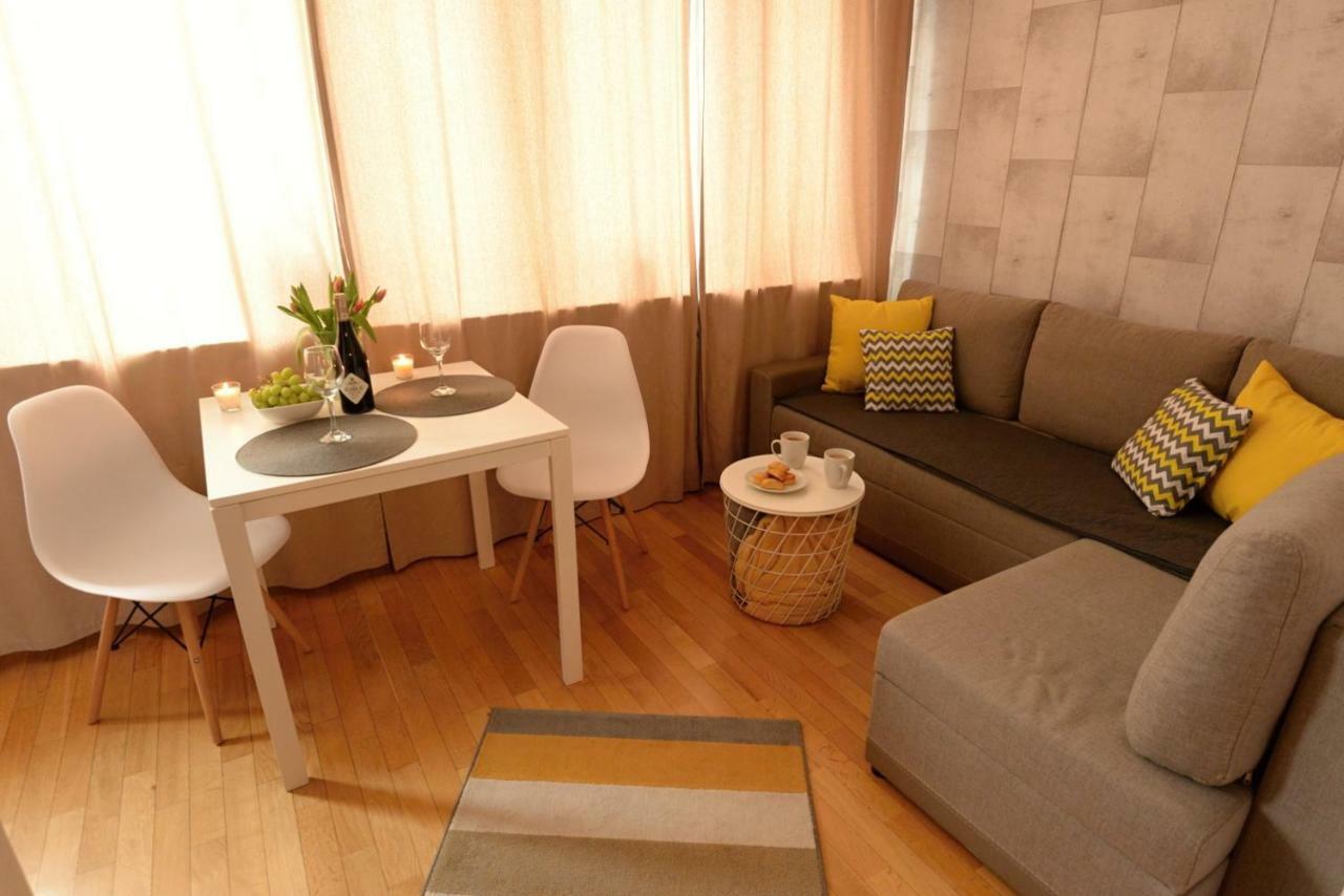 شقة اوسترزوكي دولن  في Apartament Columbus المظهر الخارجي الصورة